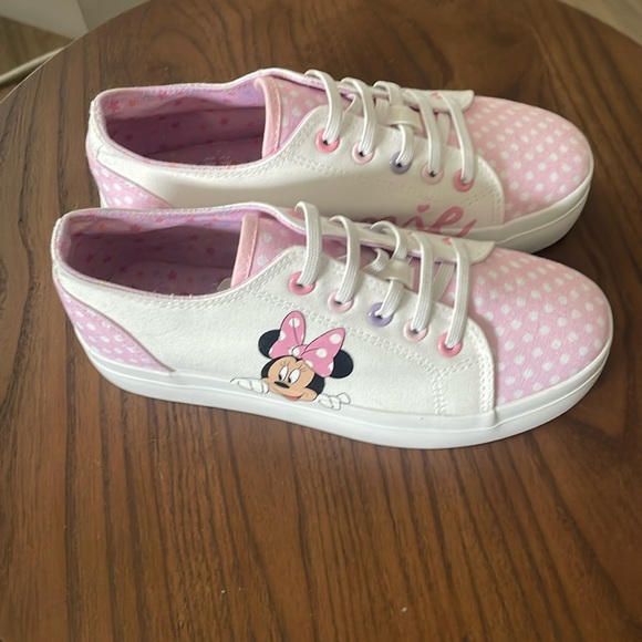 Other - Slip on Minnie shoes